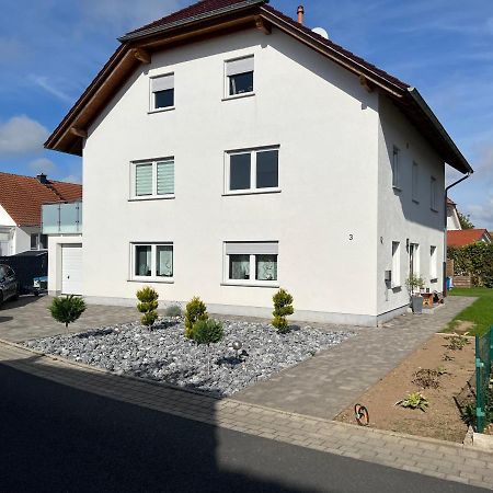 Ferienwohnung Loewen Wabern Екстериор снимка