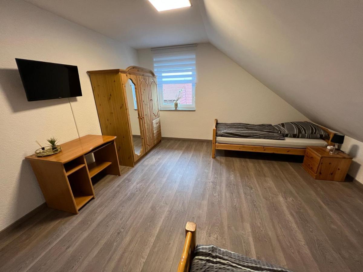 Ferienwohnung Loewen Wabern Екстериор снимка